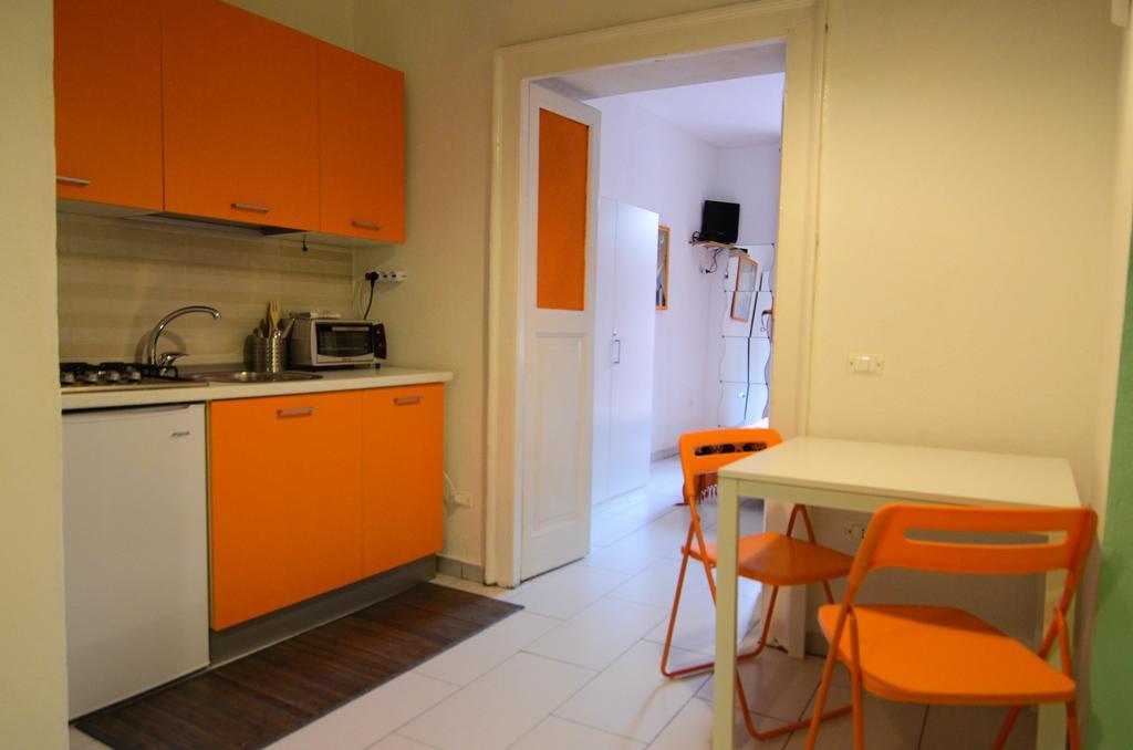 Shine Apartment Naples Bilik gambar