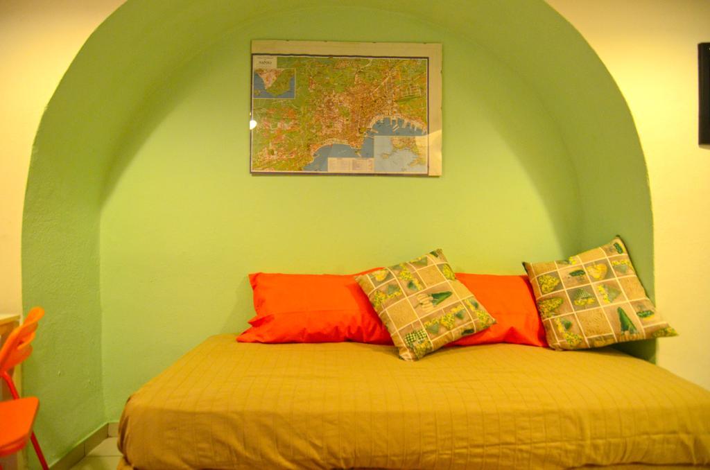 Shine Apartment Naples Luaran gambar